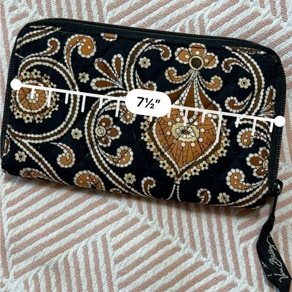 Vera Bradley Black Paisley Quilted Wallet - Picture 4 of 7